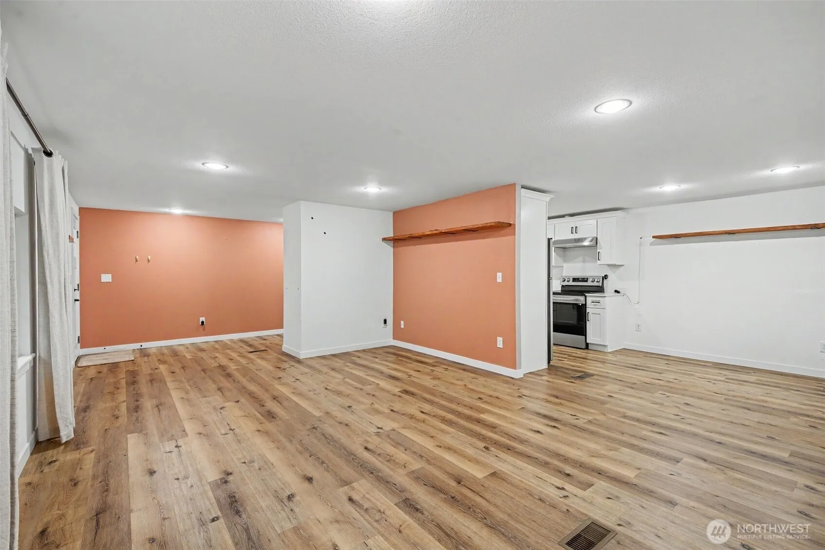 Property photo for 27739 Ne Ames Lake Road, Redmond photo 4