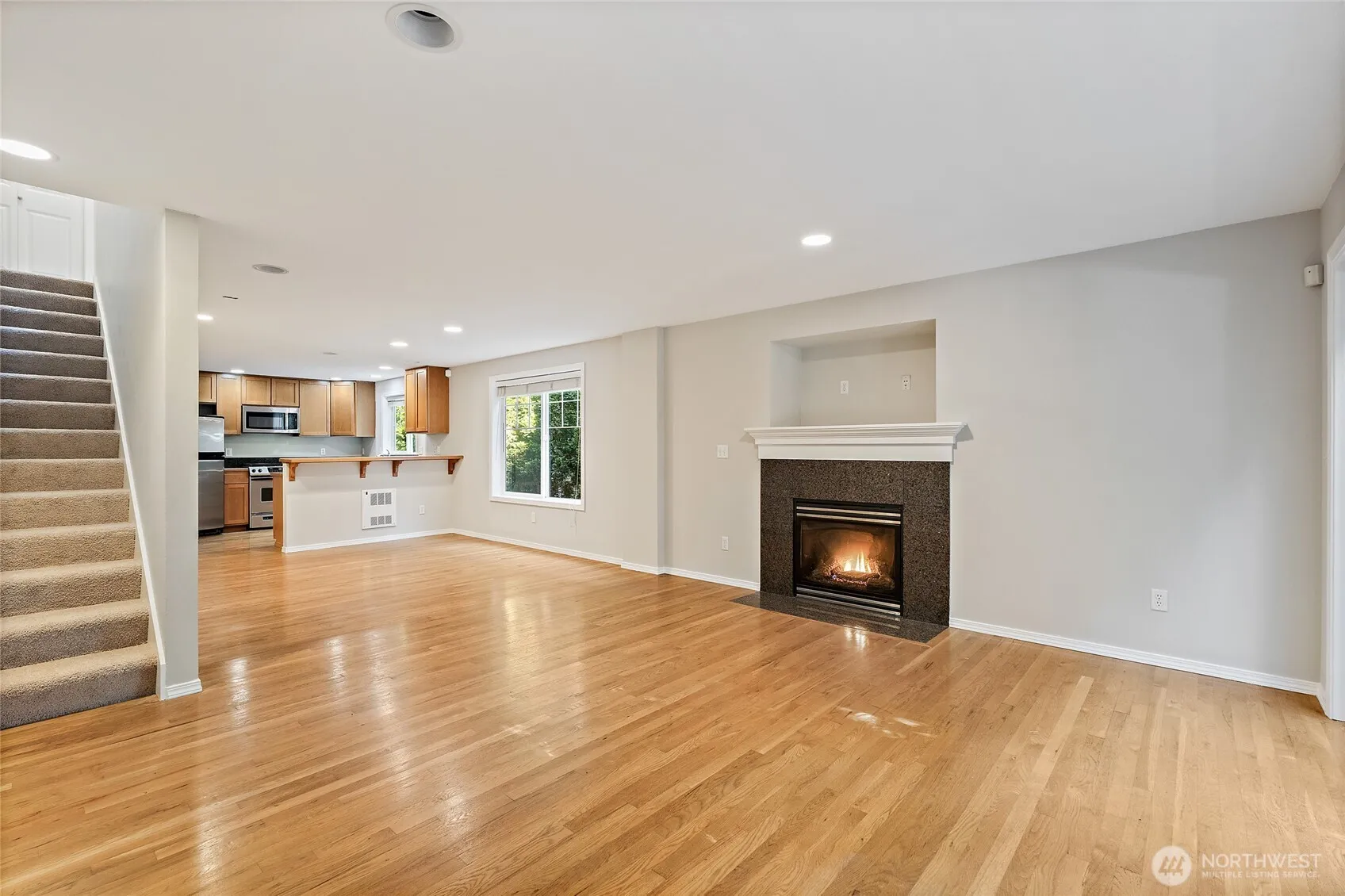 Property photo for 11710 Greenwood Avenue N #c, Seattle photo 2