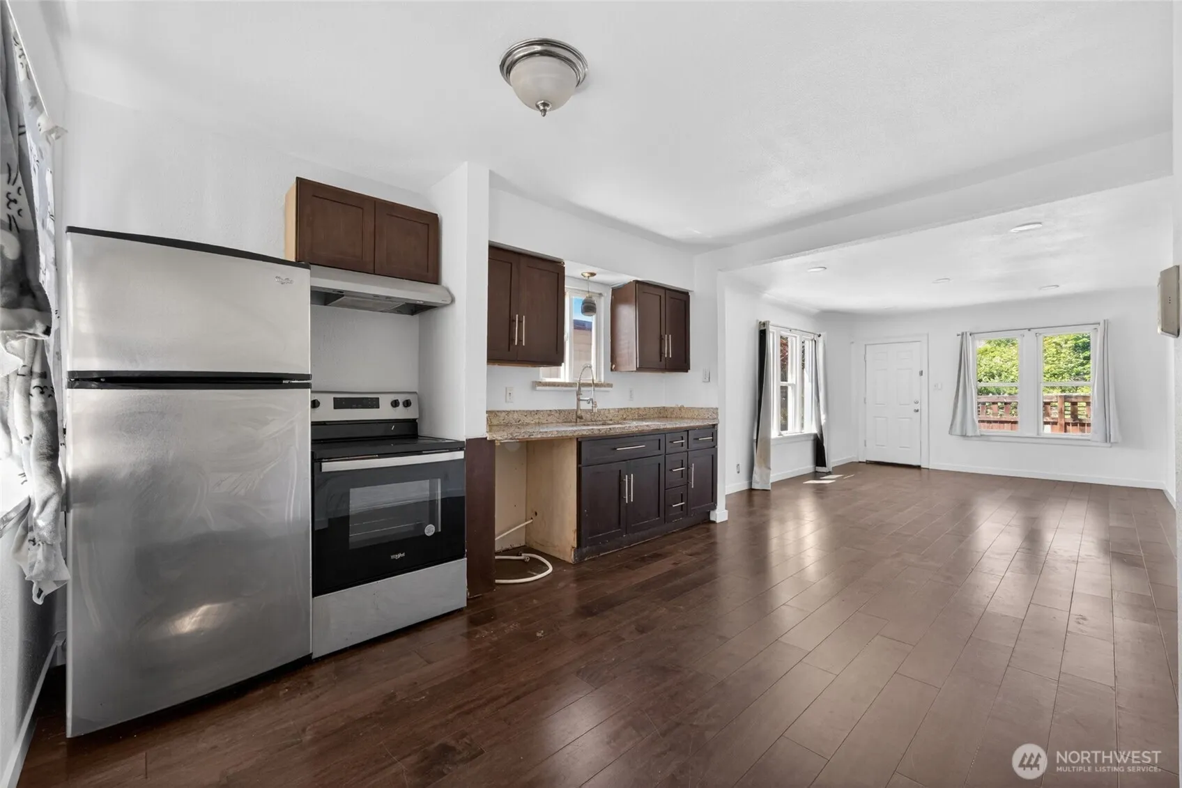 Property photo for 110 Lincoln Avenue, Kent photo 4