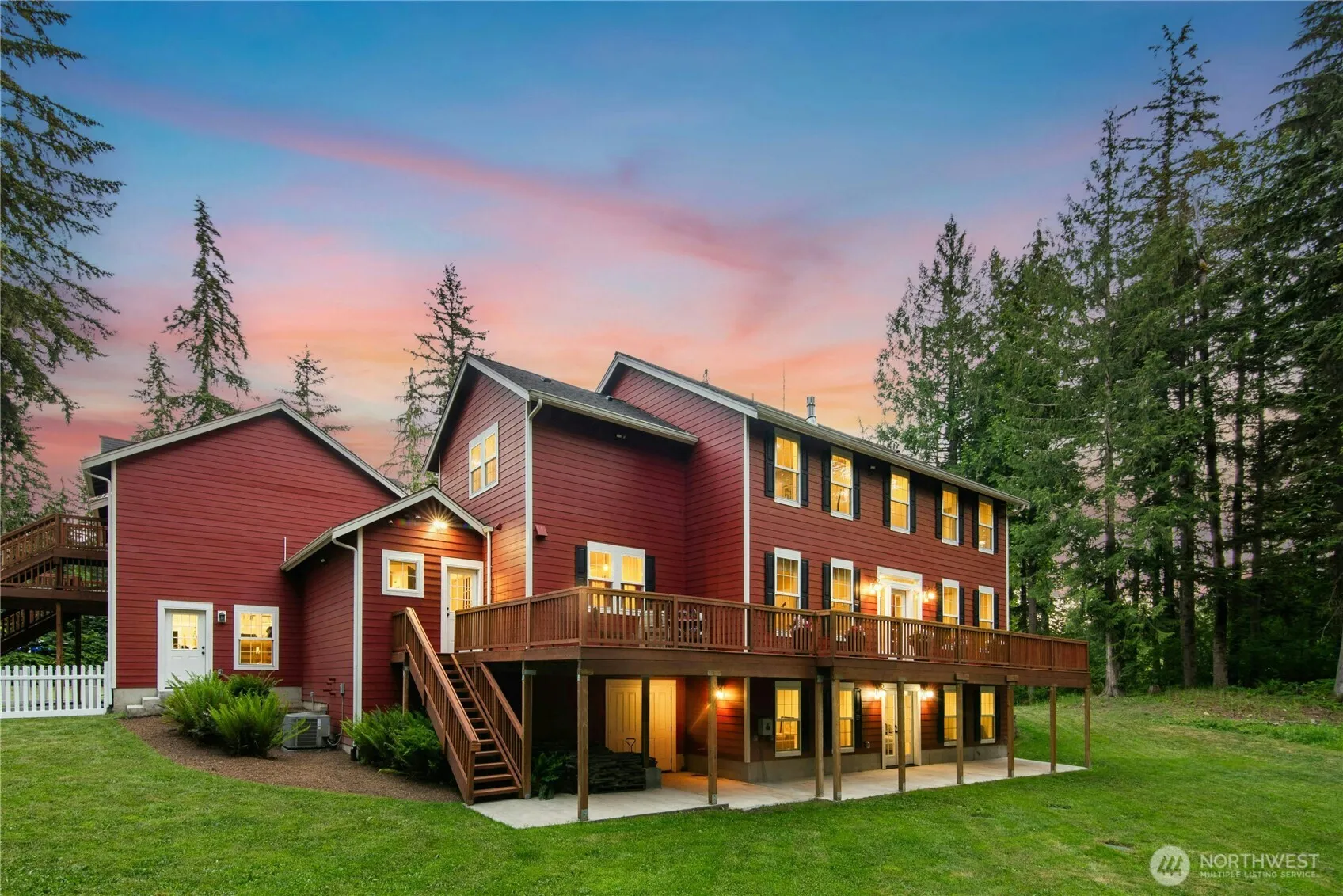 Property photo for 24632 Ne 72nd Street, Redmond photo 3