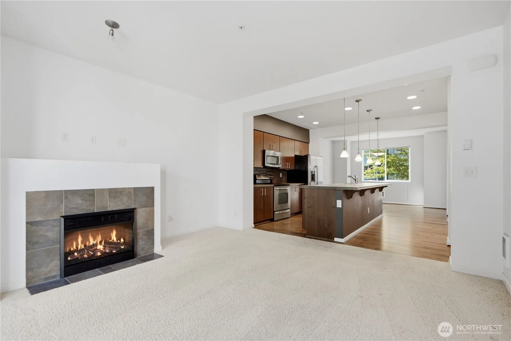 Property photo for 15720 Manor Way #r2, Lynnwood photo 4