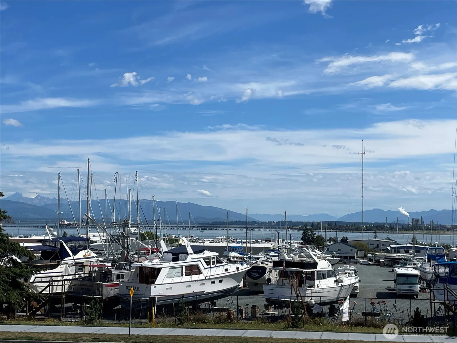 Property photo for 3120 R Avenue #3, Anacortes photo 2