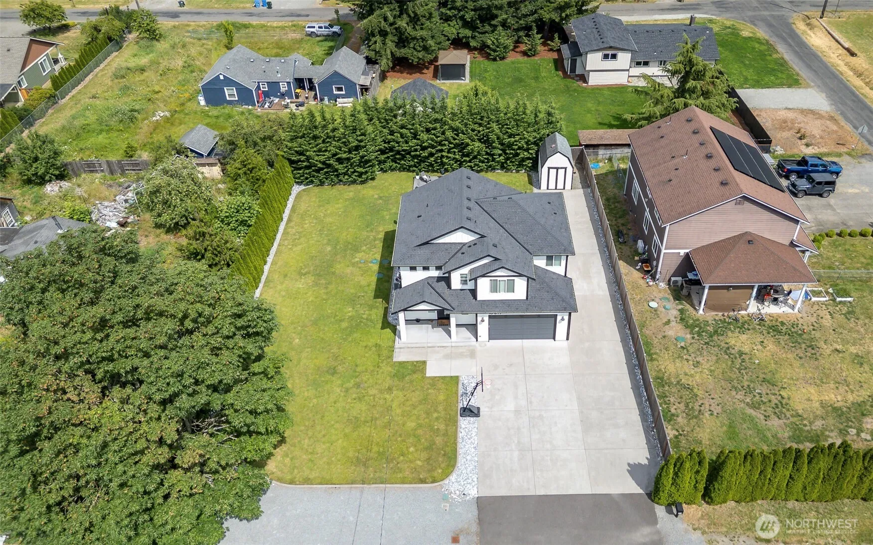 Property photo for 10519 24th Avenue E, Tacoma photo 3