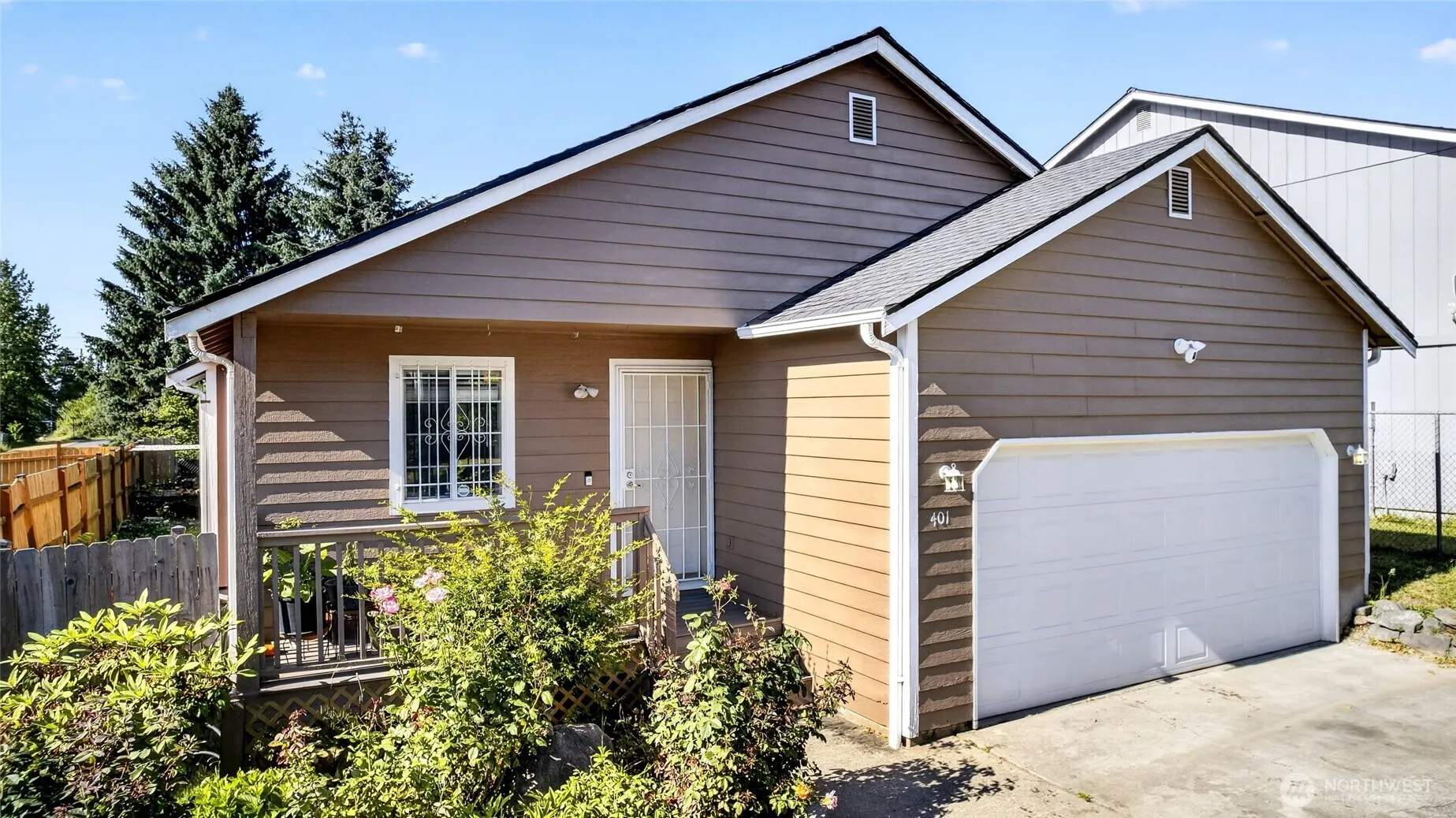 Property photo for 401 E 69th Street, Tacoma photo 2