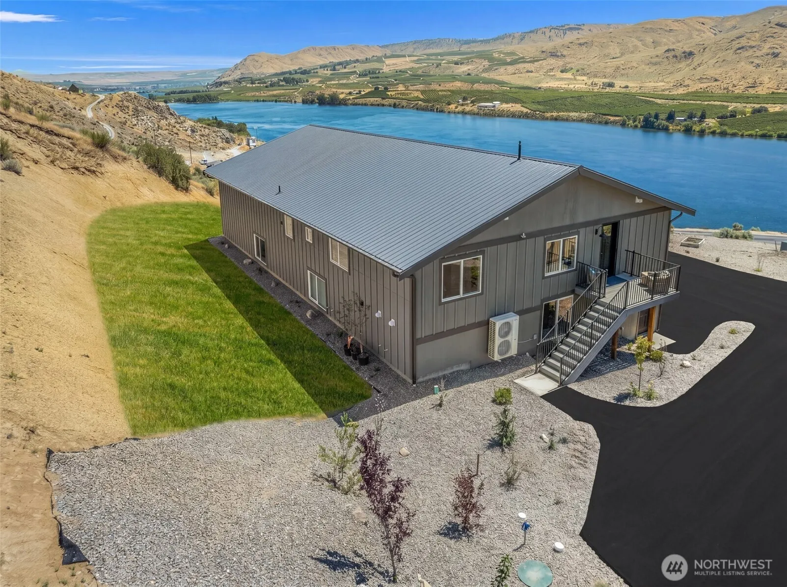 Property photo for 42 Osprey Nest Road, Pateros photo 4