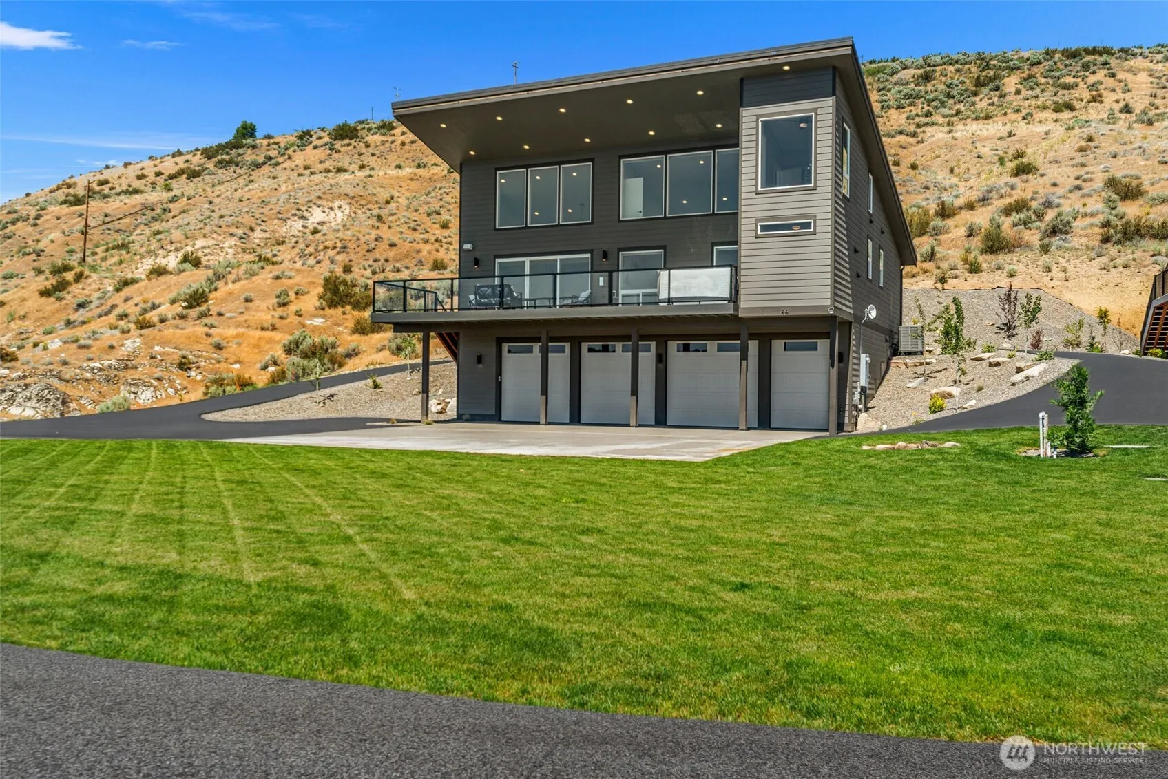 Property photo for 44 Osprey Nest Road, Pateros photo 4
