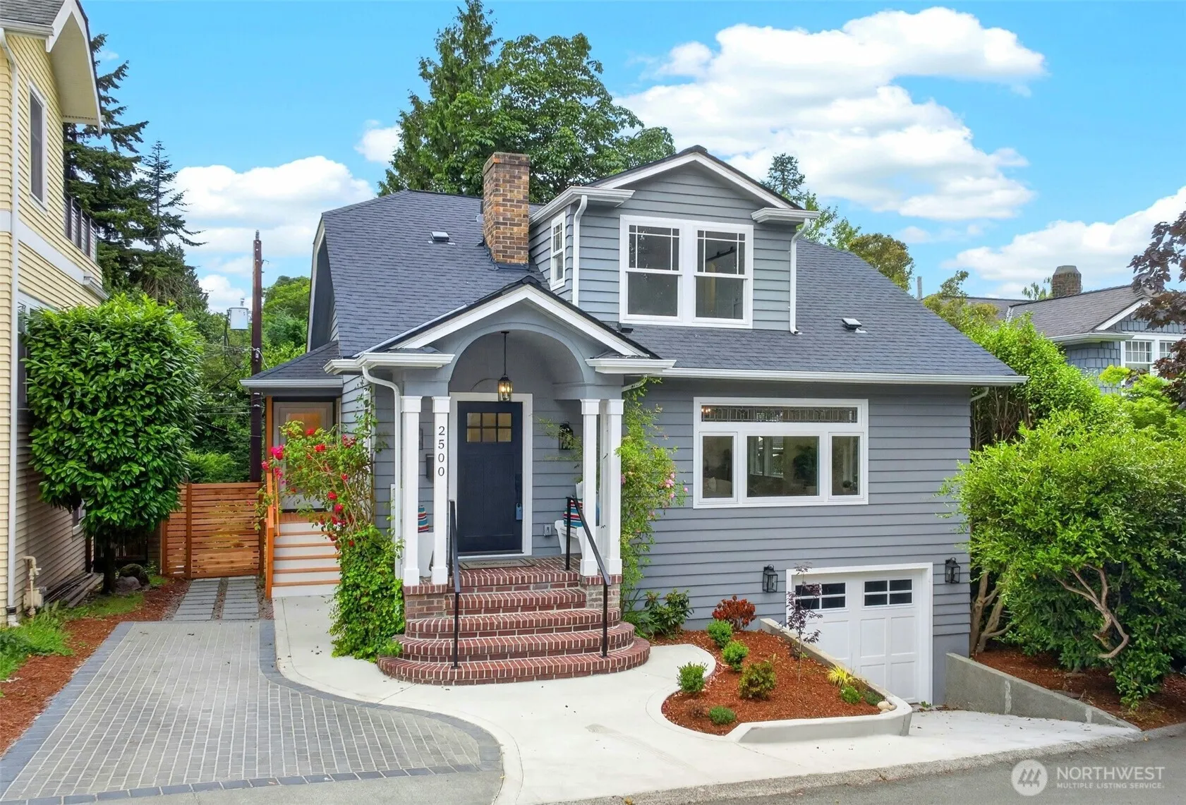 Property photo for 2500 Lorentz Place N, Seattle