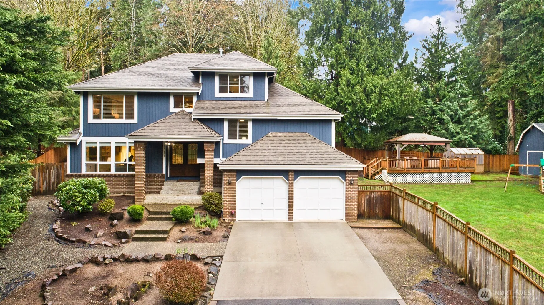 Property photo for 23031 76th Avenue Se, Woodinville photo 2