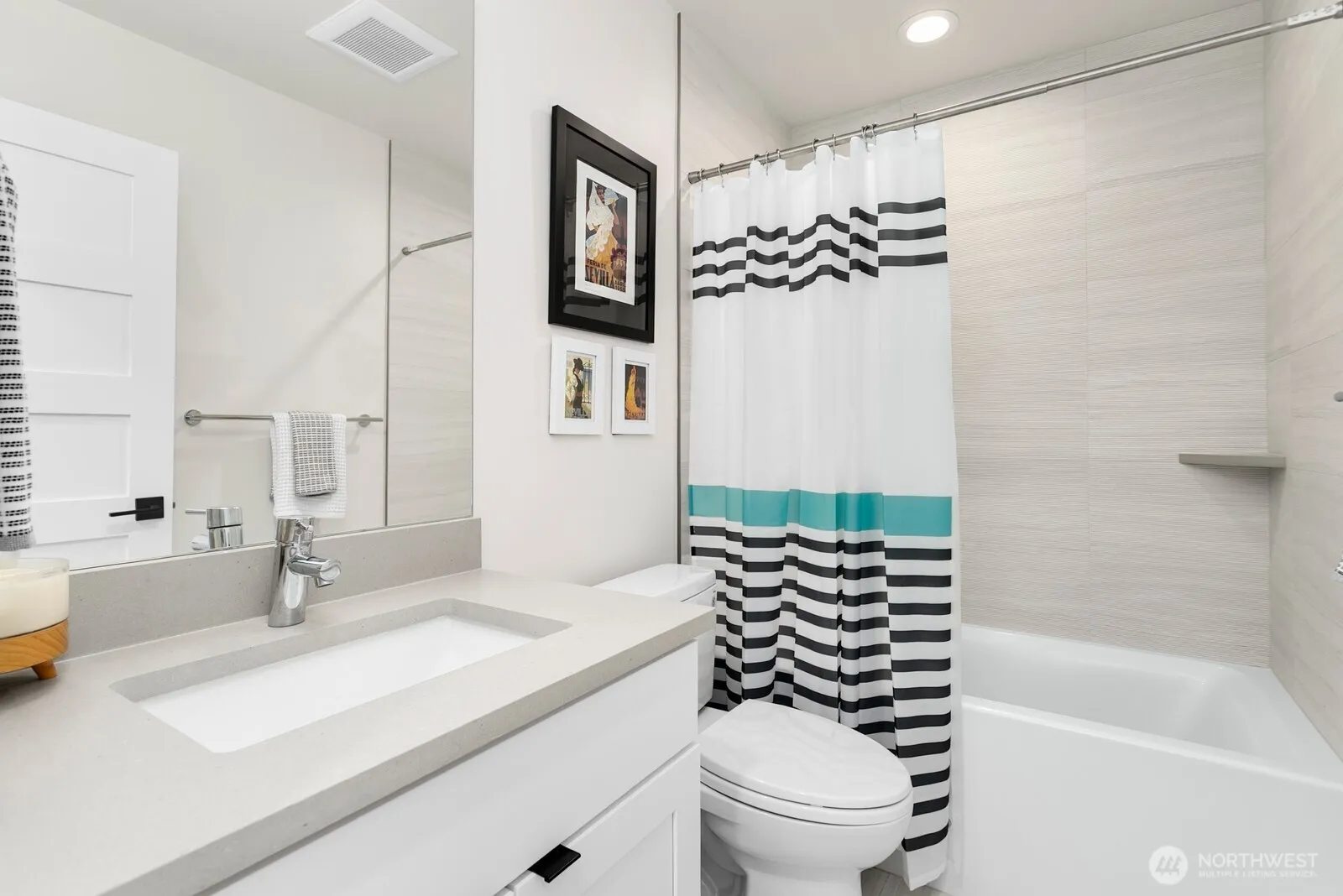 Property photo for 1338 California Ave Sw, Seattle photo 5