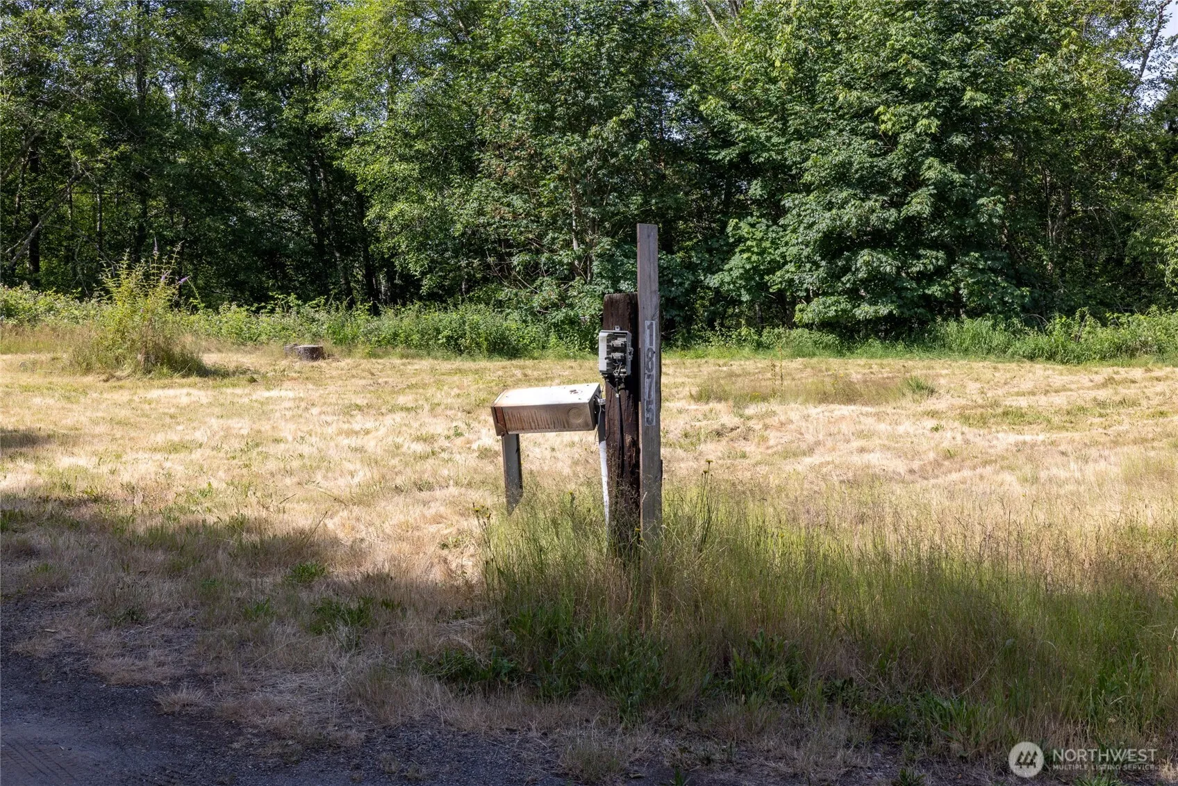 Property photo for 1875 Ne Sipes Lane, Bremerton