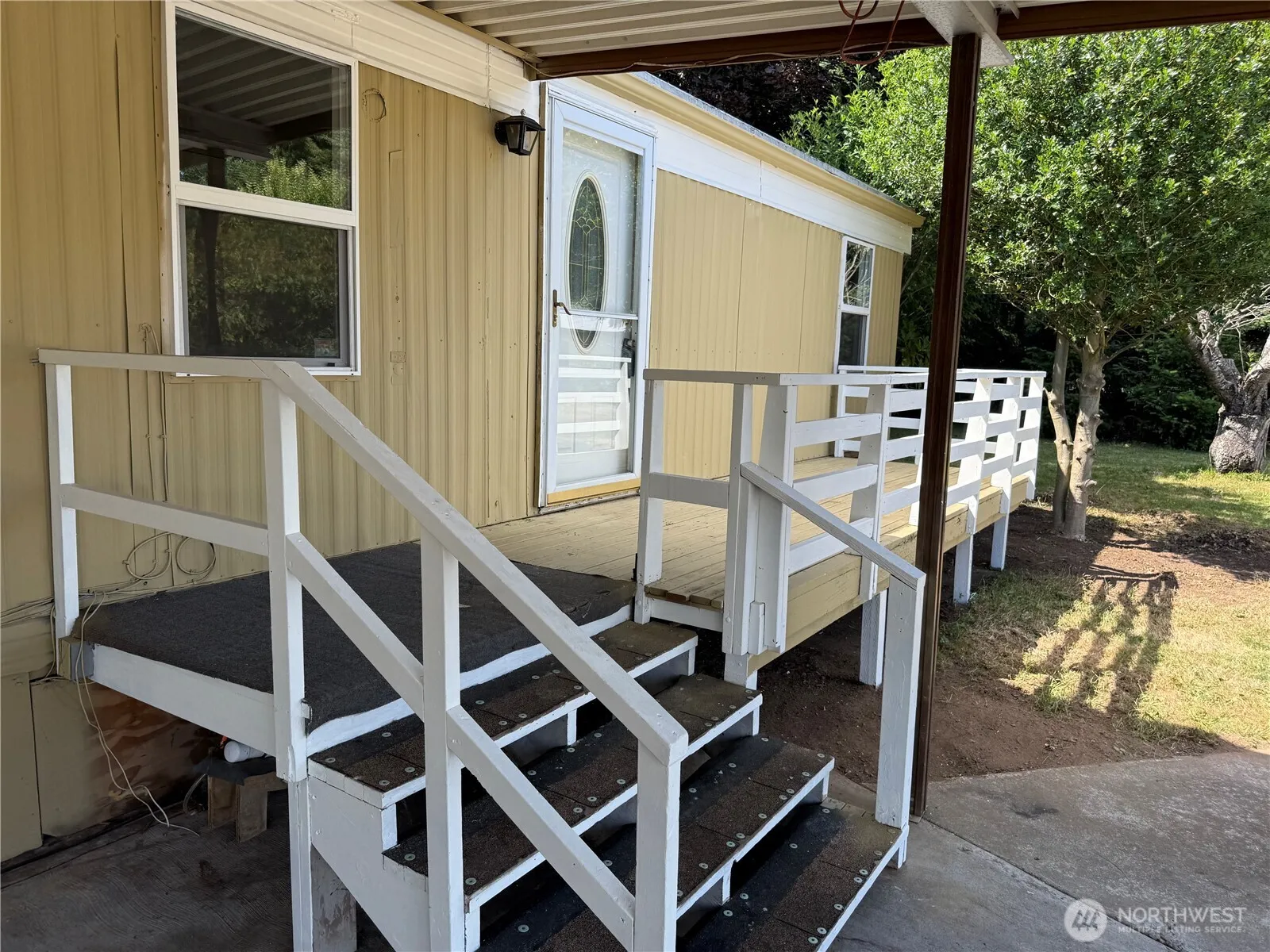 Property photo for 3517 Birch Bay Lynden Road, Custer photo 2