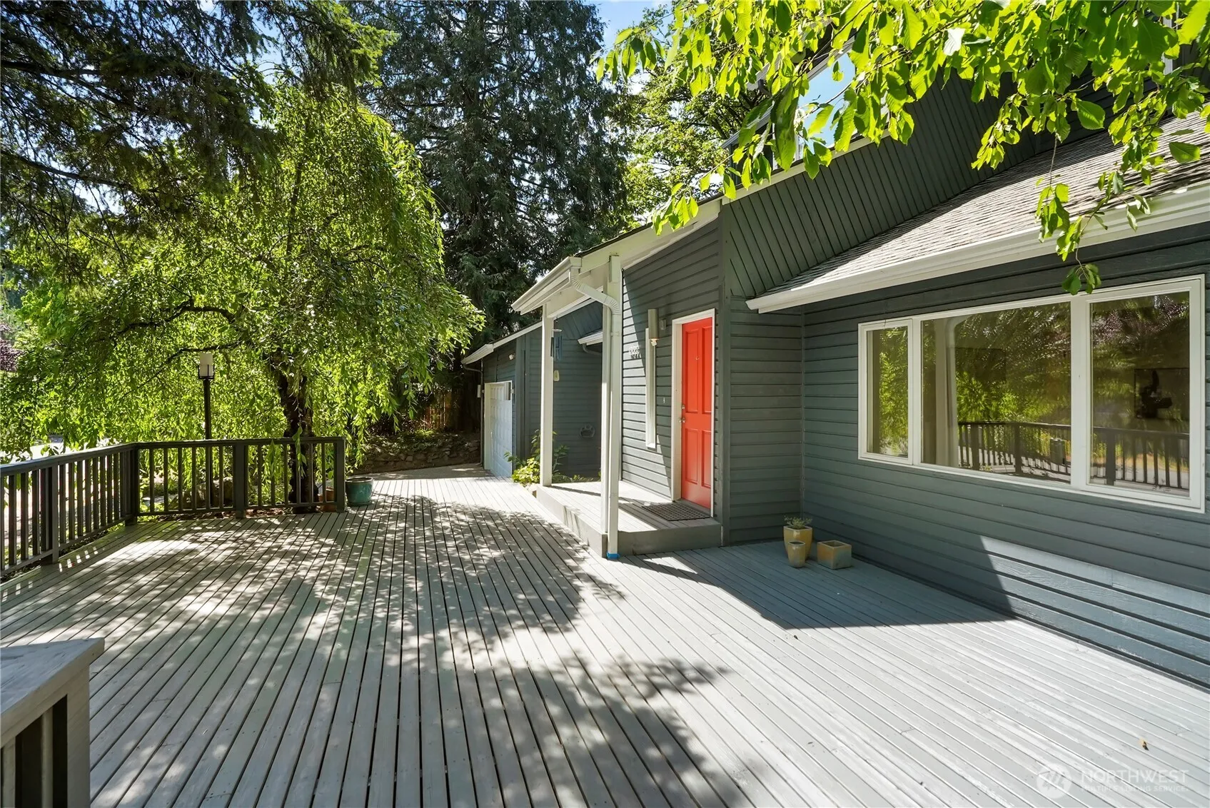 Property photo for 12122 Ne 108th, Kirkland