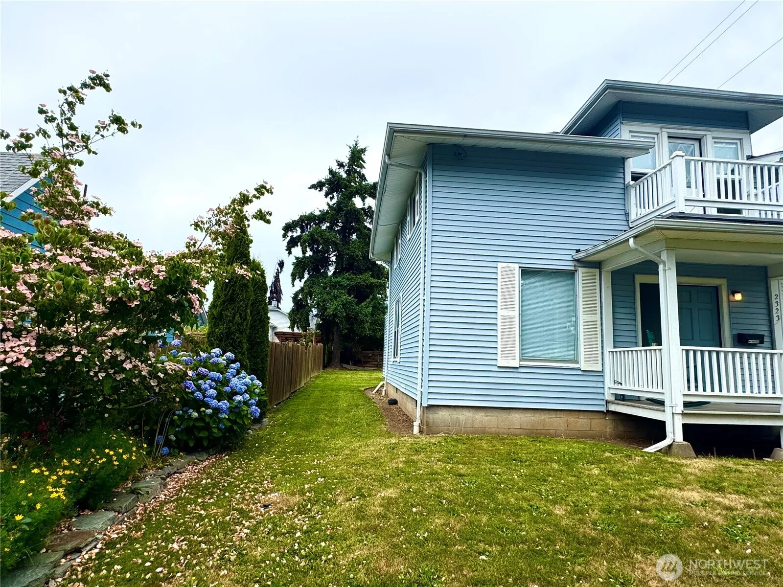 Property photo for 2323 E Street, Bellingham photo 3
