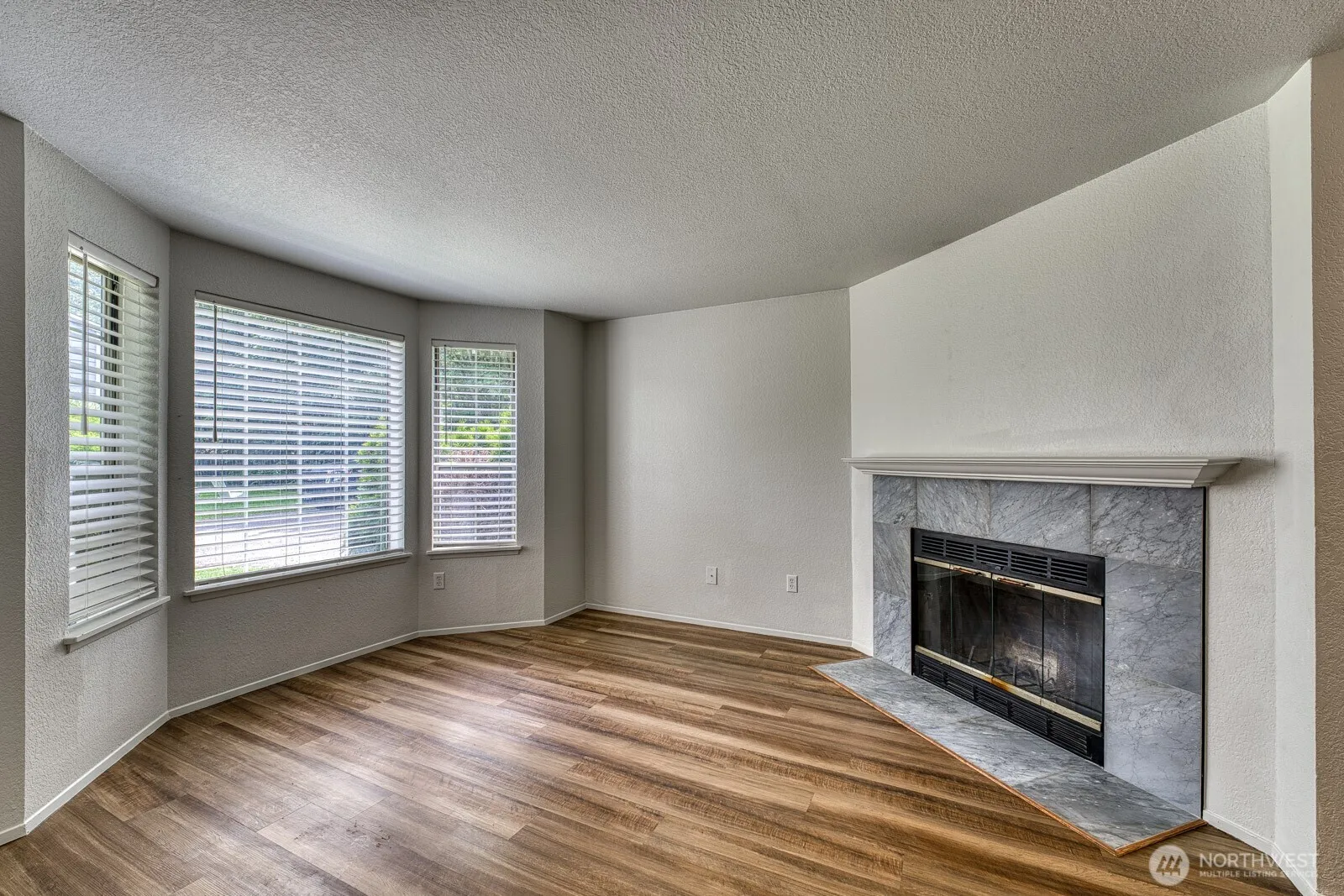 Property photo for 7792 Skansie Avenue, Gig Harbor photo 3