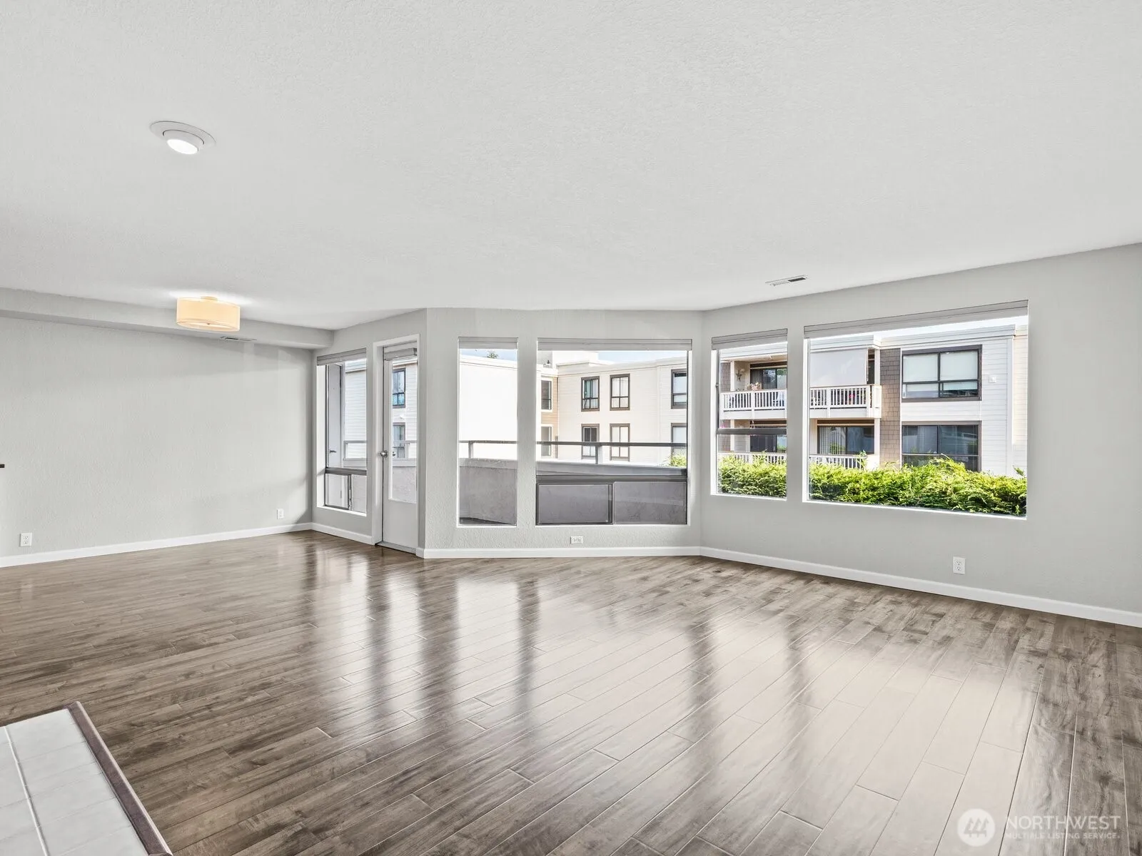 Property photo for 1111 5th Avenue S #207, Edmonds photo 2