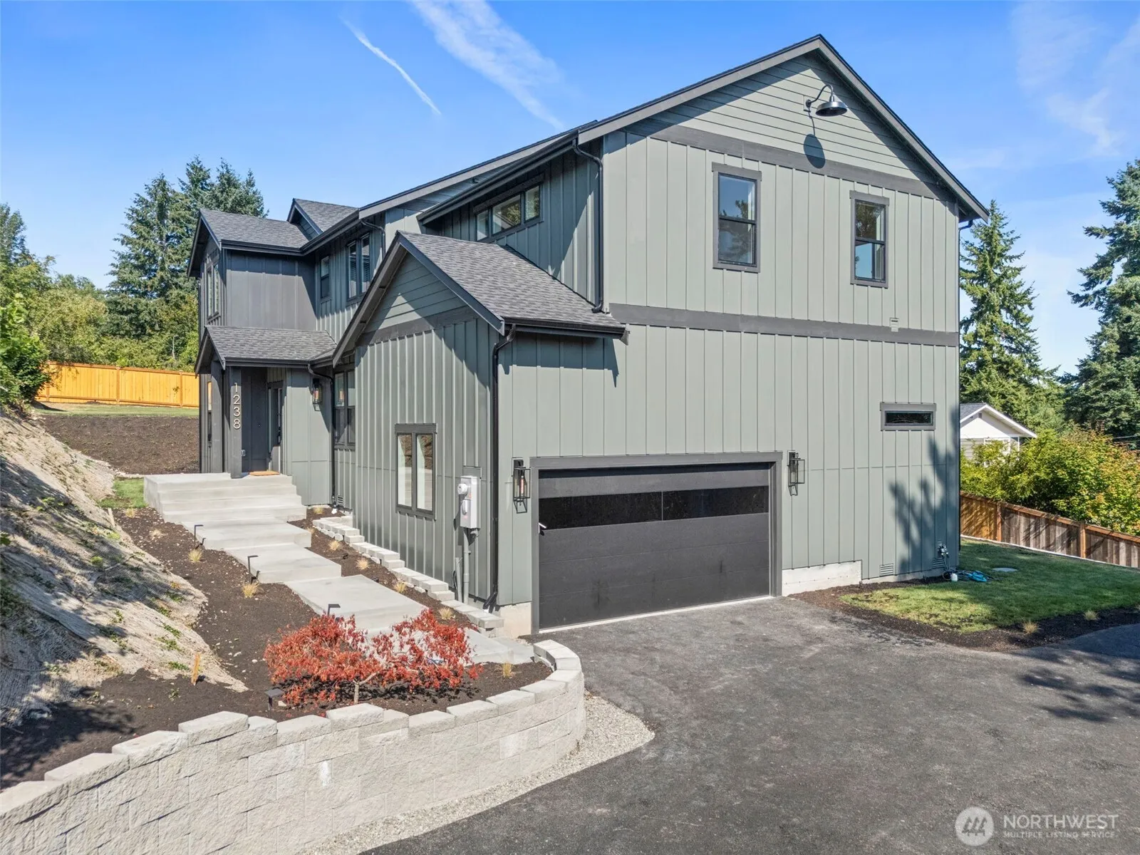 Property photo for 1238 9th Street Sw, Puyallup