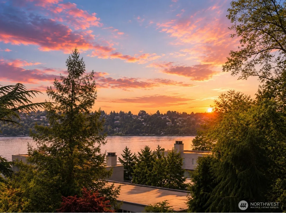 Property photo for 3225 W Mercer Way, Mercer Island photo 4