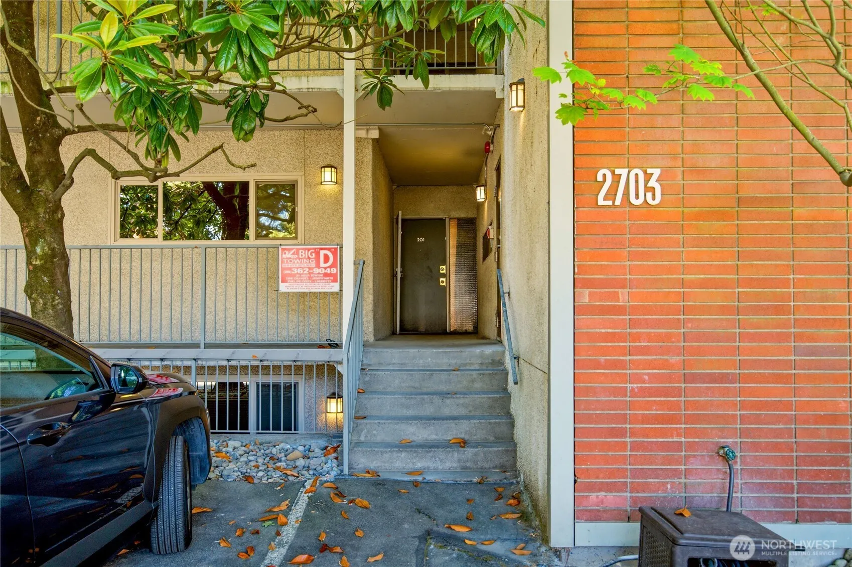 Property photo for 2703 Boylston Ave E #201, Seattle photo 2