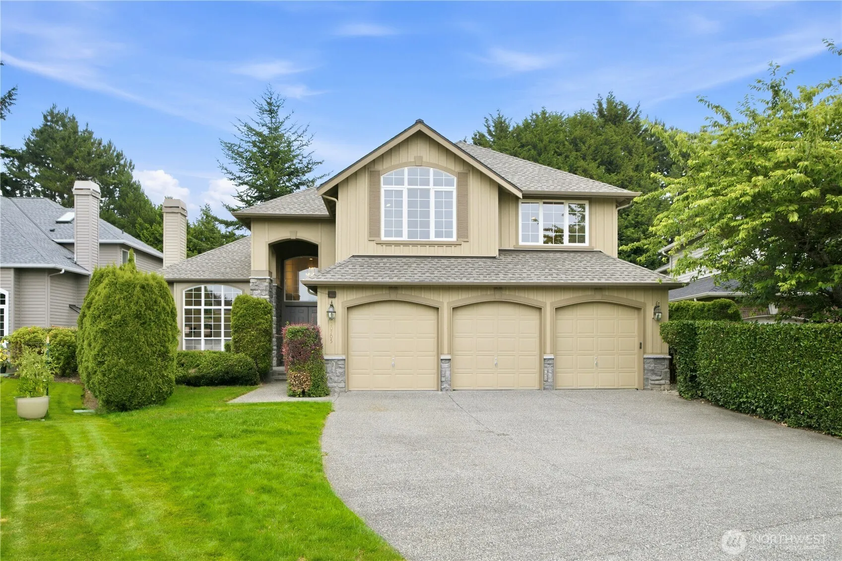 Property photo for 20705 40th Drive Se, Bothell