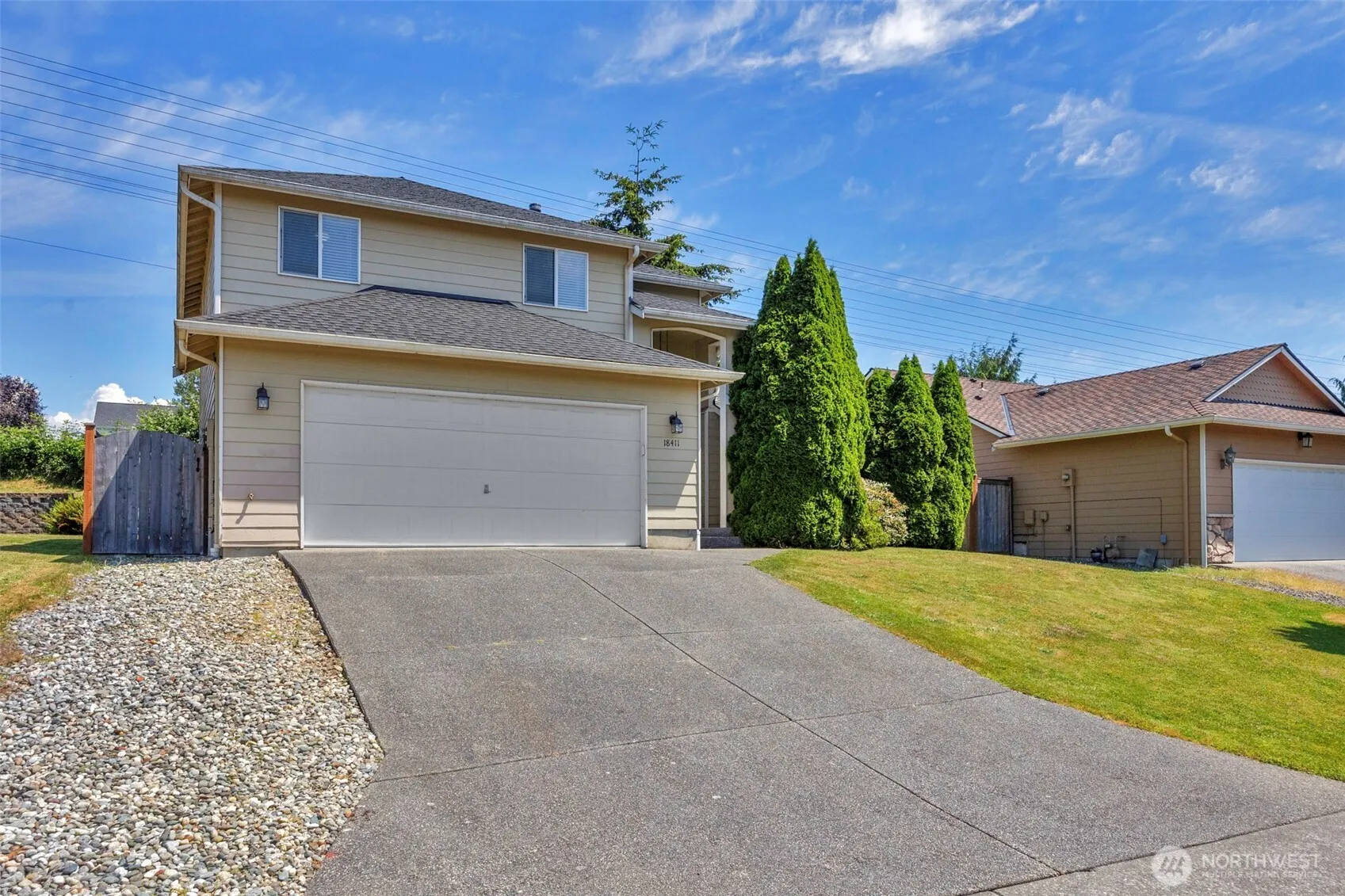 Property photo for 18411 Ballantrae Drive, Arlington photo 2