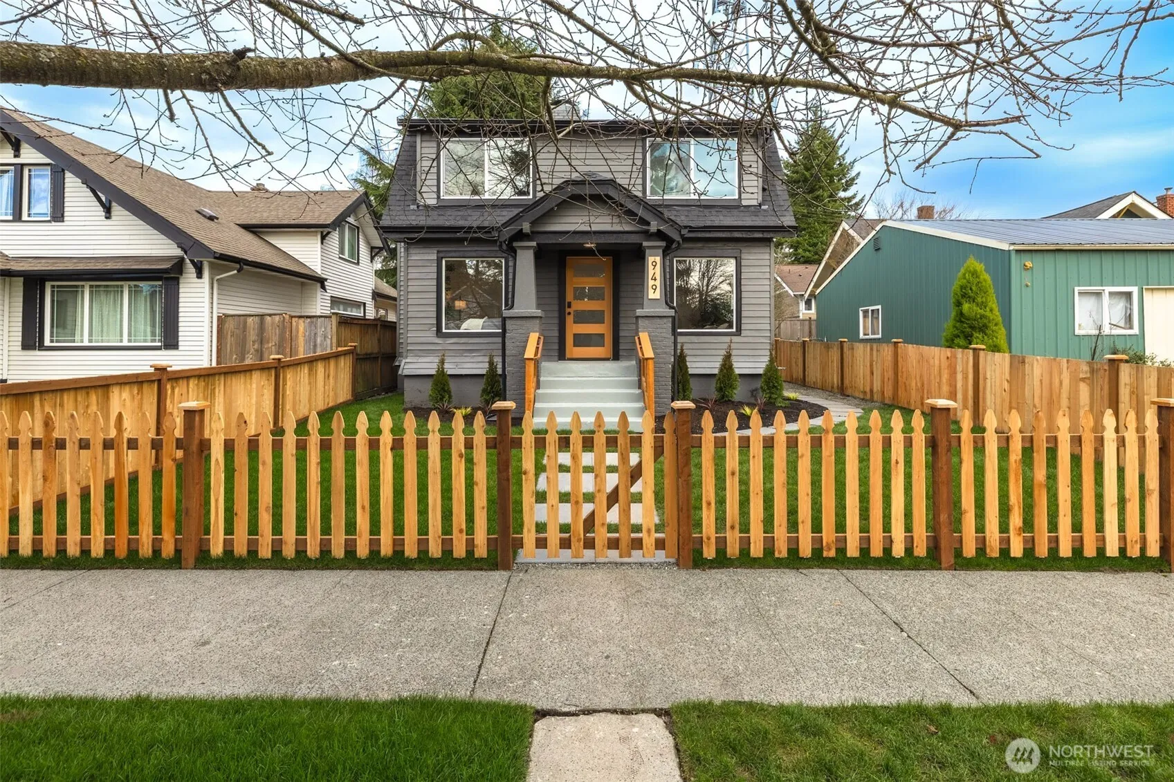 Property photo for 949 S Ridgewood Avenue, Tacoma