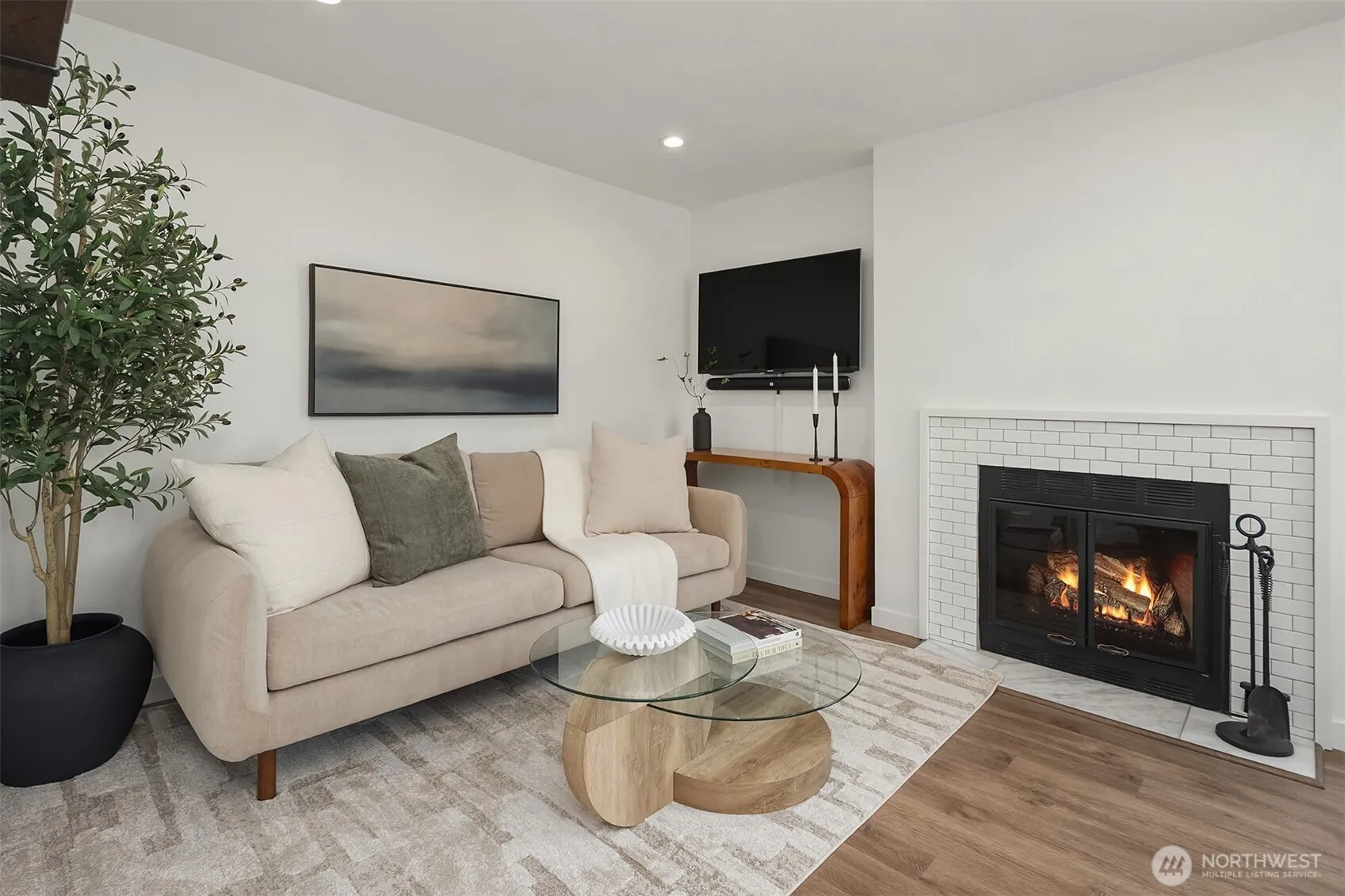 Property photo for 756 N 72nd Street #204, Seattle photo 3