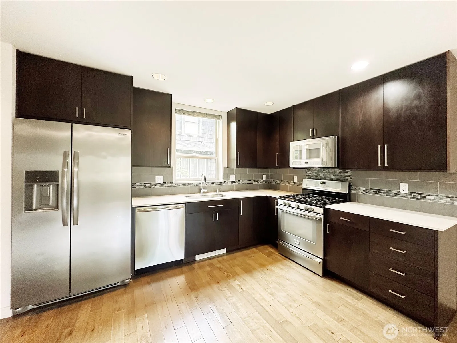 Property photo for 4812 Linden Avenue N, Seattle photo 2
