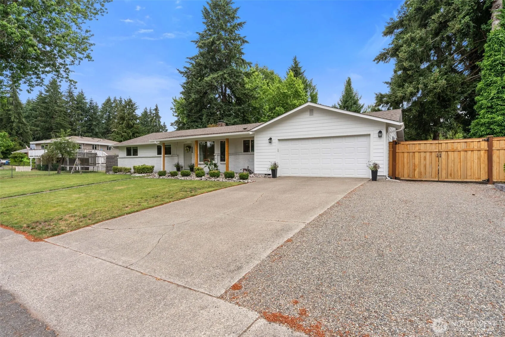 Property photo for 6006 16th Avenue Se, Lacey photo 3