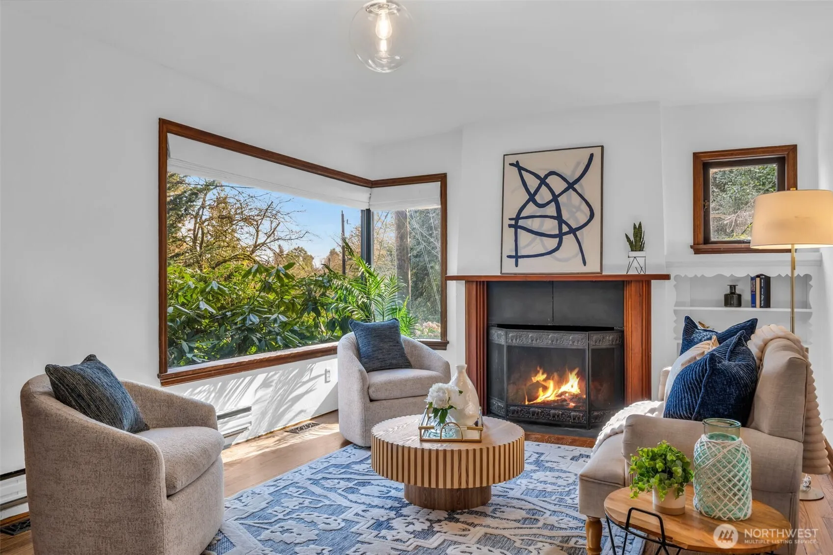 Property photo for 2301 Delmar Drive E, Seattle photo 4
