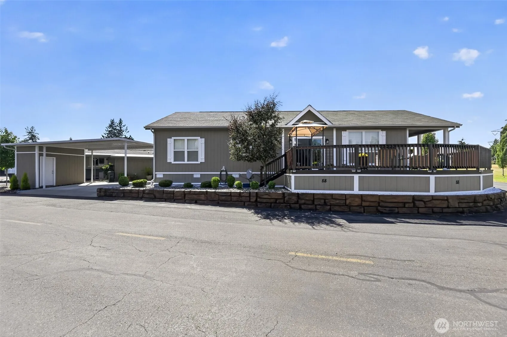 Property photo for 2101 S 324th Street, Federal Way
