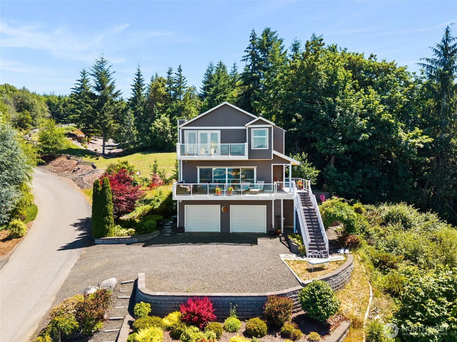 Property photo for 8625 Leeward Avenue Nw, Seabeck photo 2