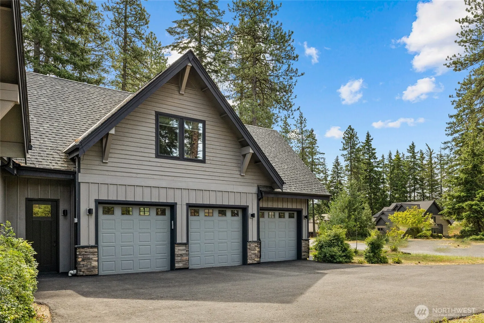 Property photo for 2280 Coal Mine Way, Cle Elum photo 2