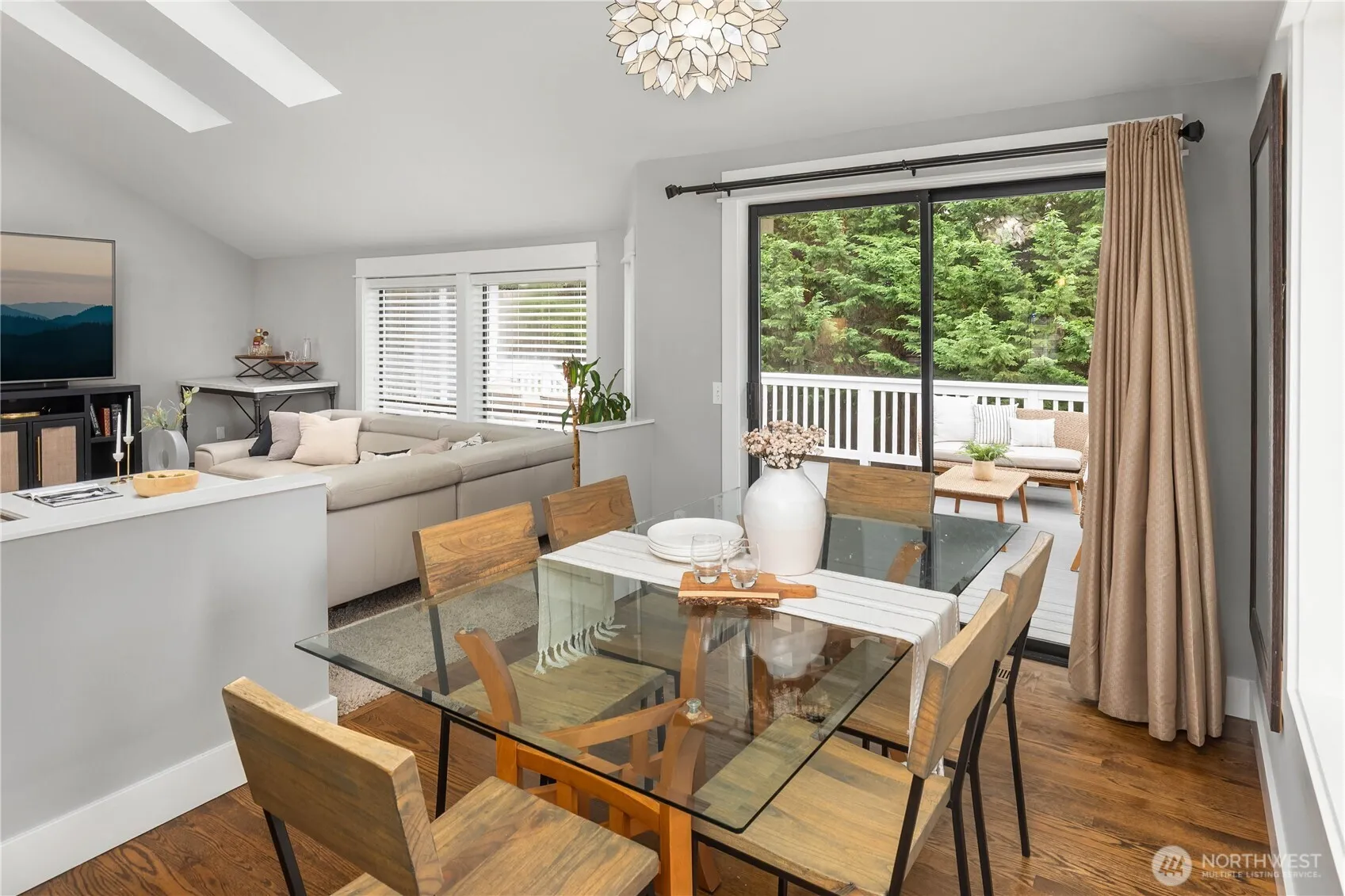 Property photo for 8227 Ne 166th Street, Kenmore photo 5
