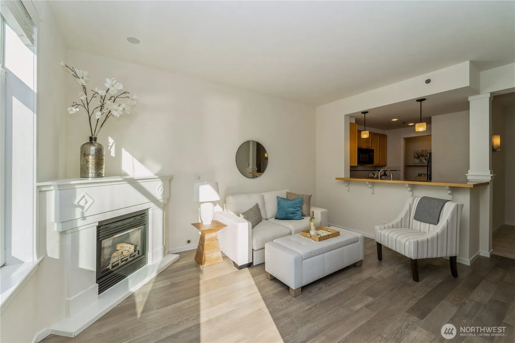 Property photo for 2801 1st Avenue #1102, Seattle photo 2