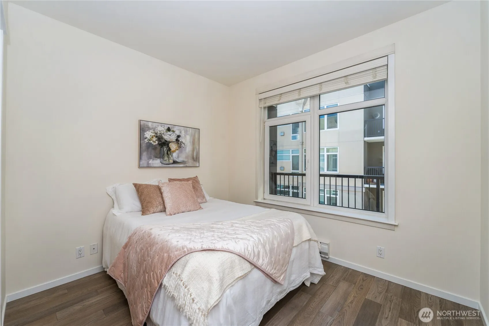 Property photo for 2801 1st Avenue #1102, Seattle photo 5