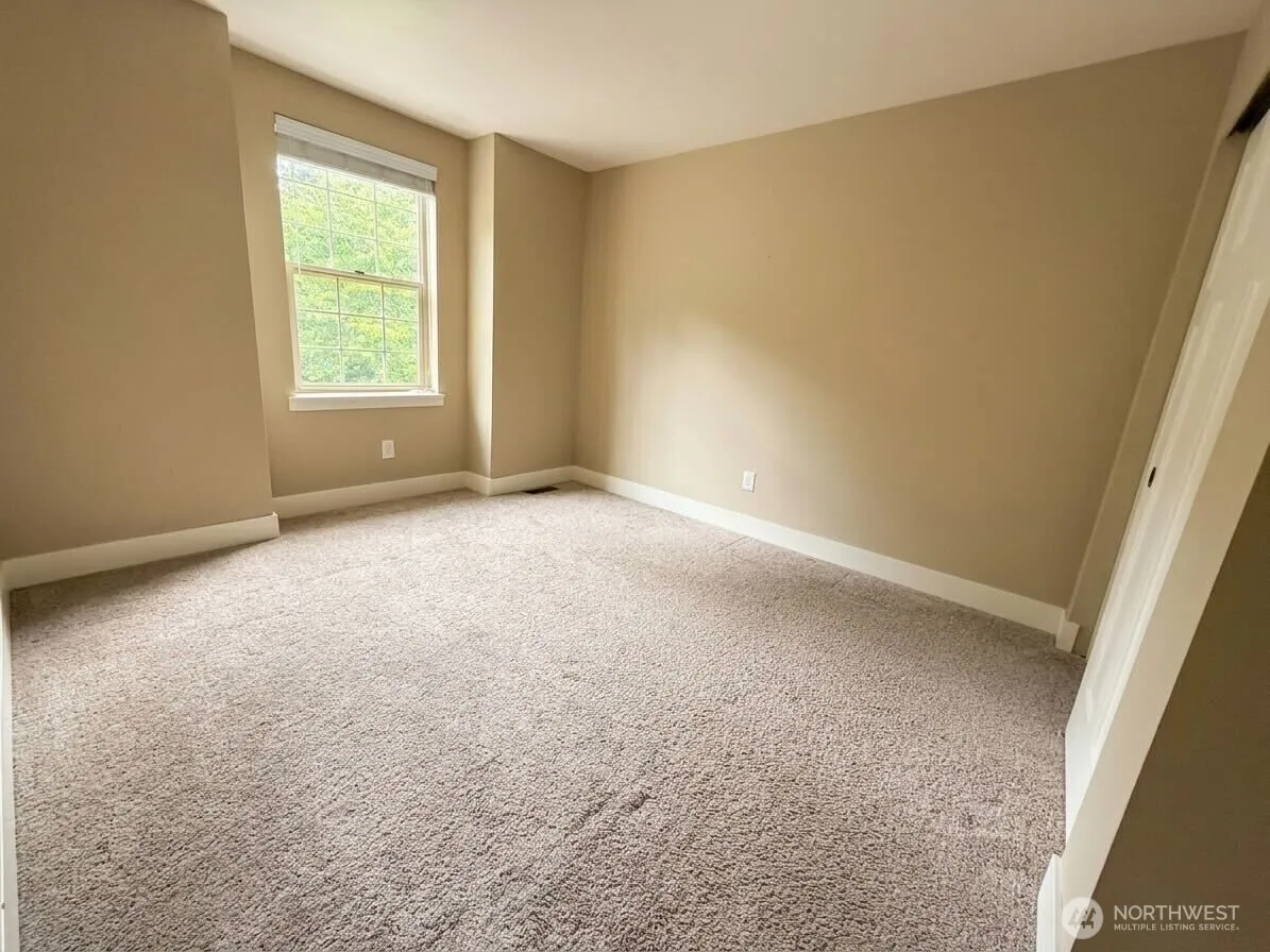 Property photo for 20611 Se 135th Street, Issaquah photo 5