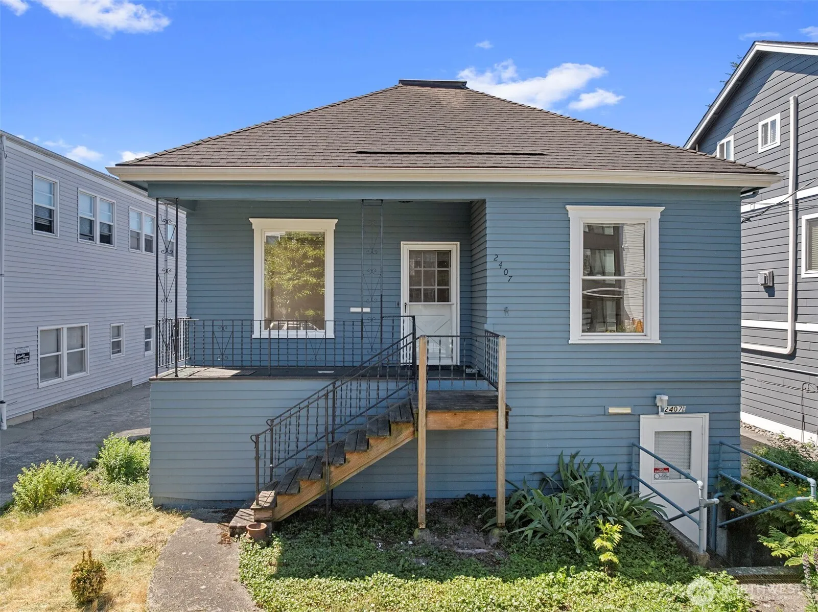 Property photo for 2407 Nw 60th Street, Seattle