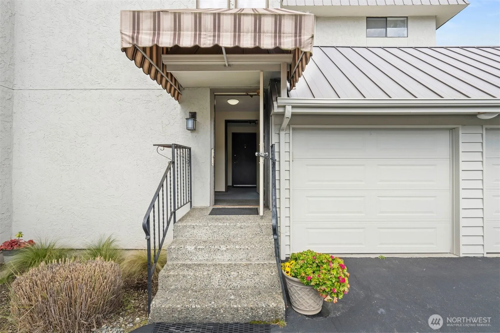 Property photo for 217 Alder Street #101, Edmonds photo 4