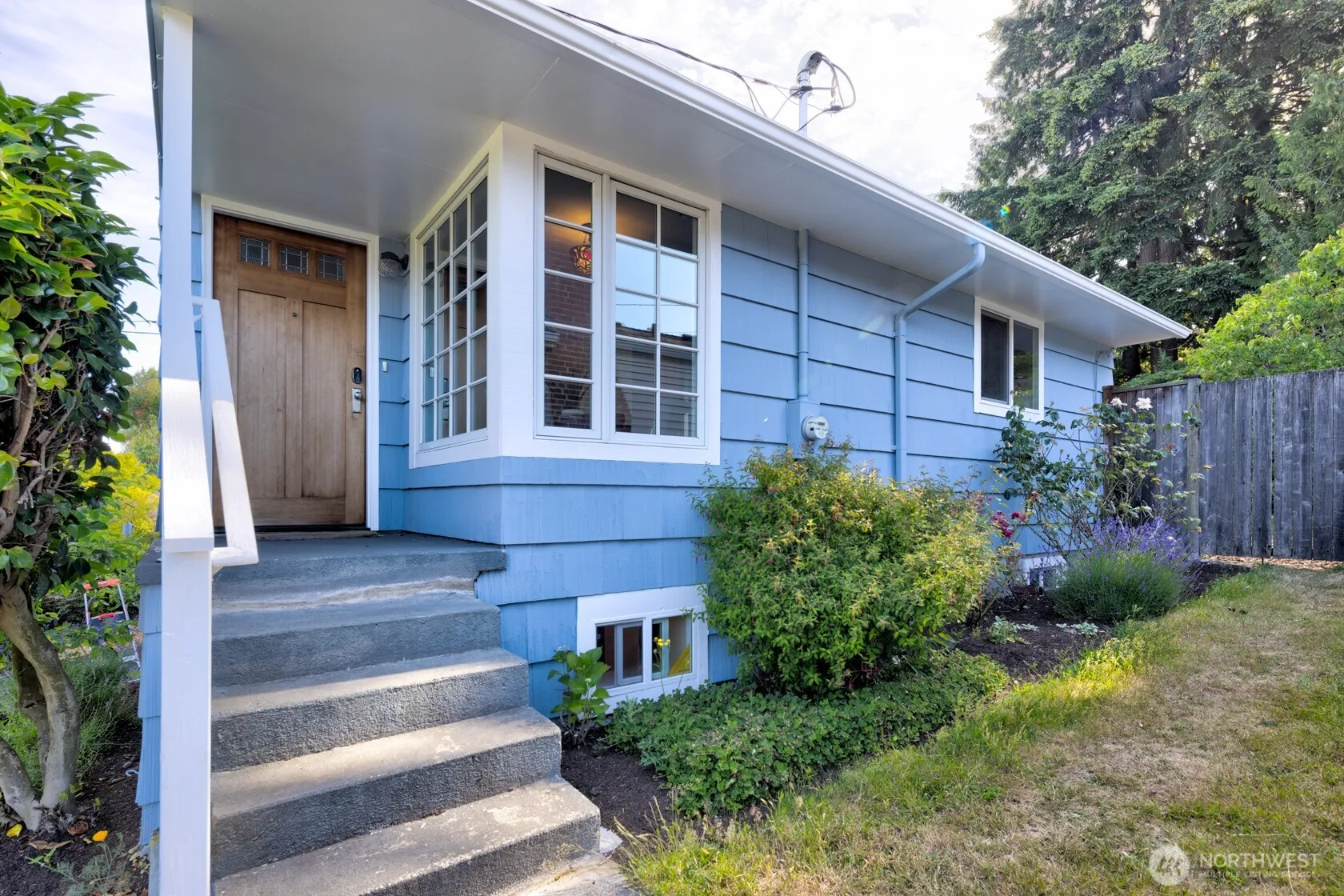 Property photo for 6004 32nd Avenue W, Seattle