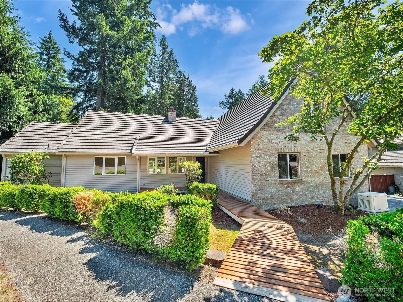 Property photo for 3851 Ambleside Loop Ne, Bremerton photo 2