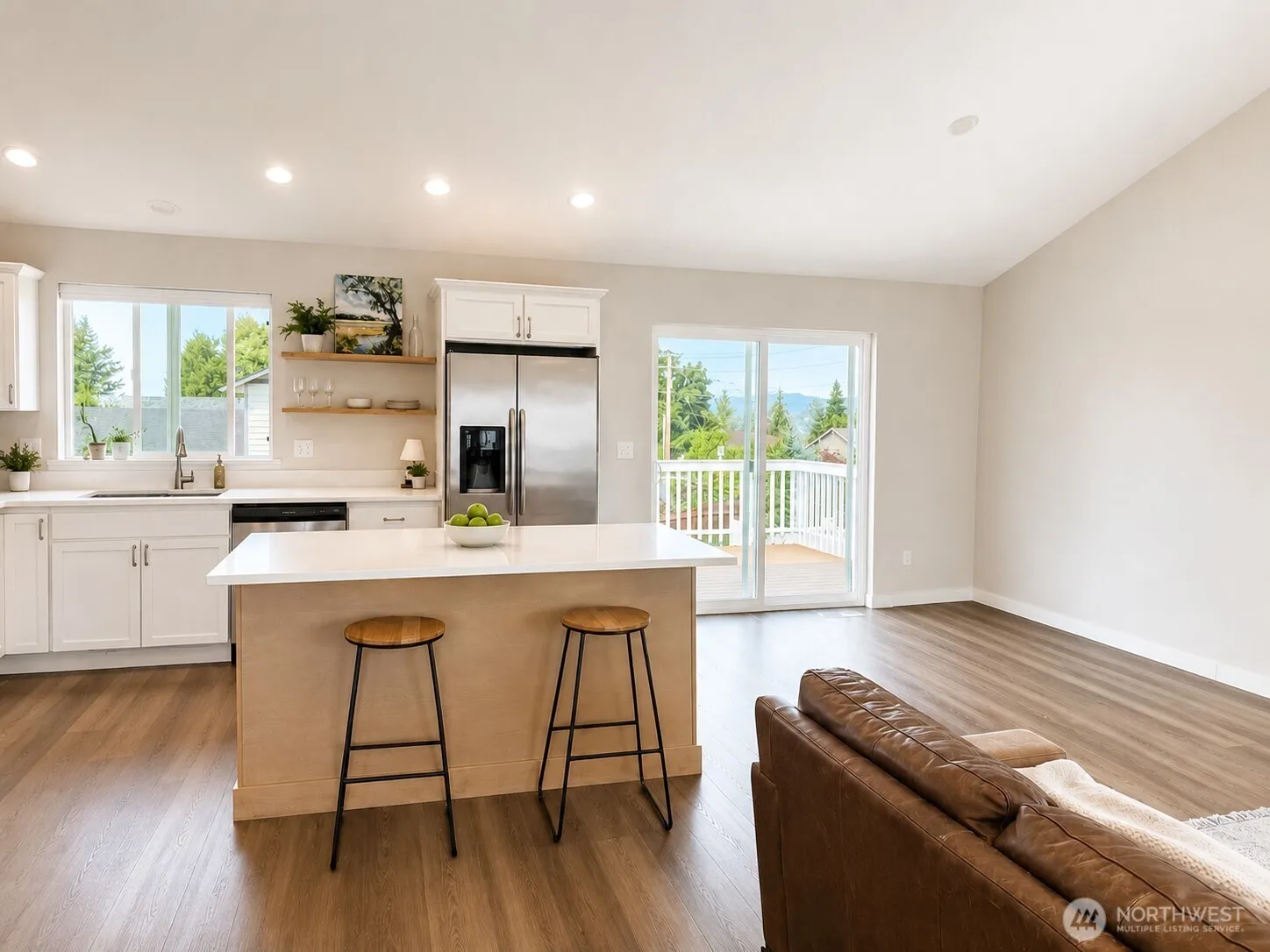 Property photo for 576 Saddle Rock Loop, Wenatchee photo 3