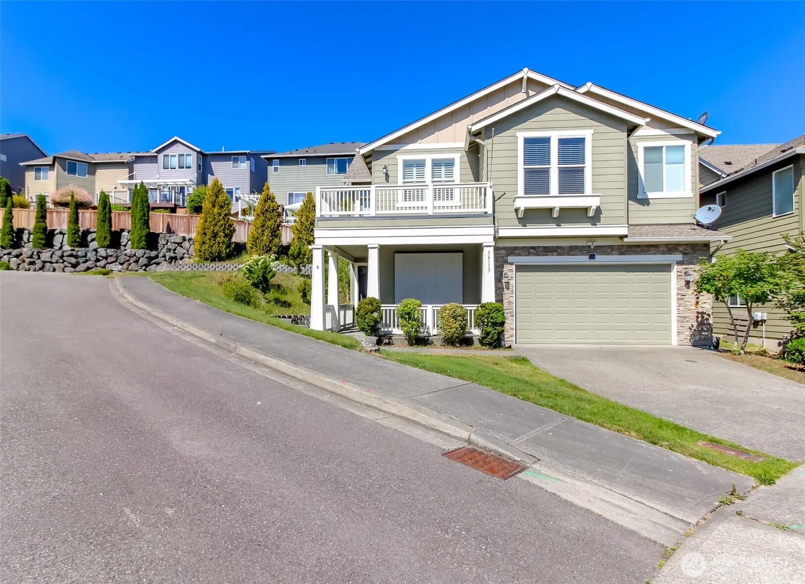 Property photo for 34113 10th Court Sw, Federal Way photo 2
