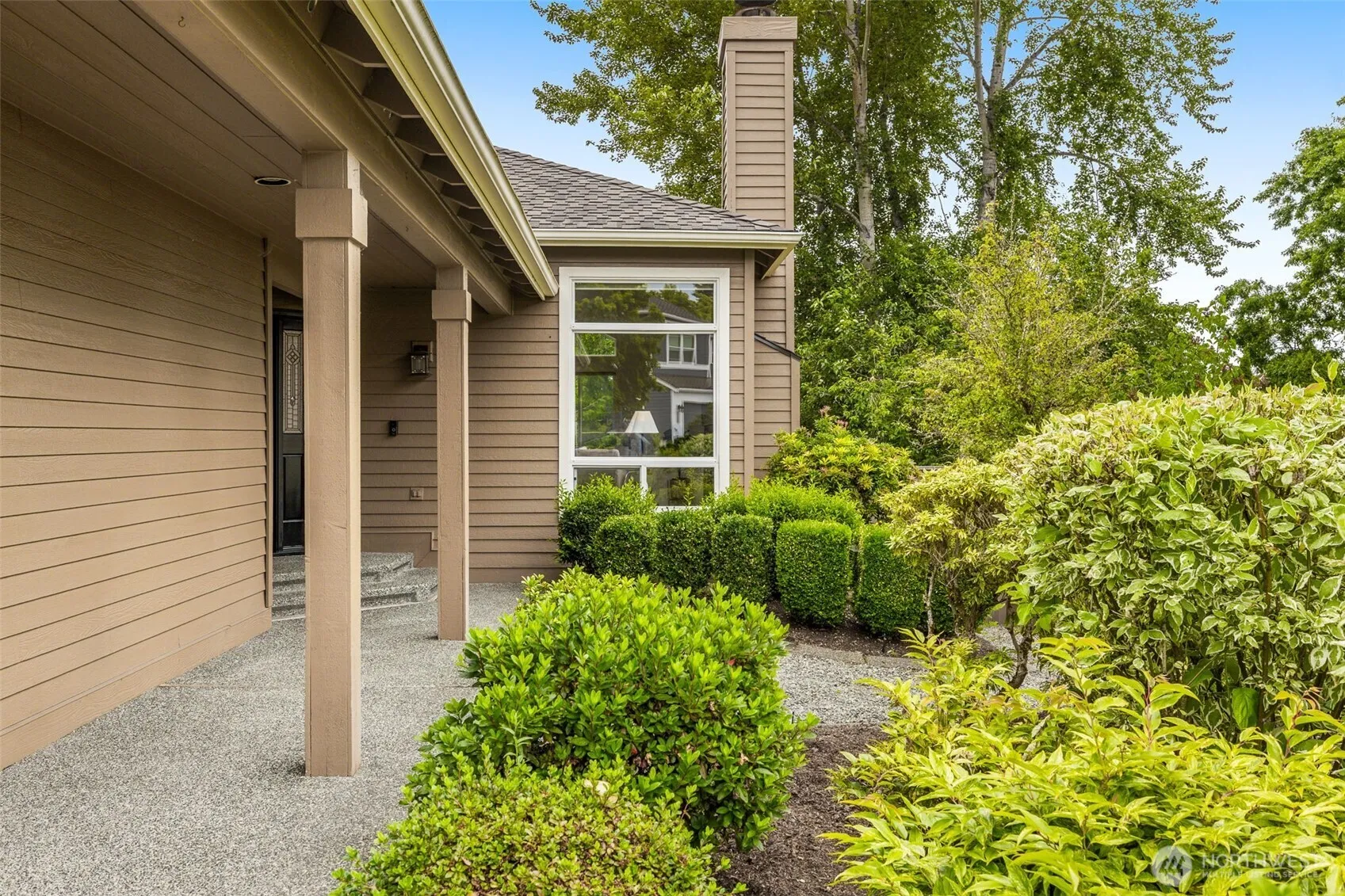 Property photo for 1917 237th Place Se, Bothell photo 3
