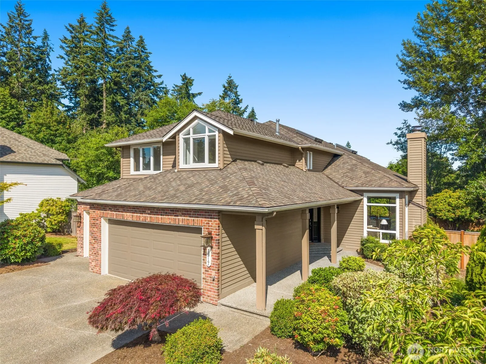 Property photo for 1917 237th Place Se, Bothell photo 2