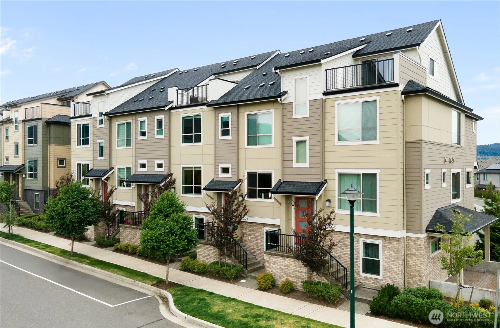 Property photo for 1429 8th Avenue Ne #8, Issaquah
