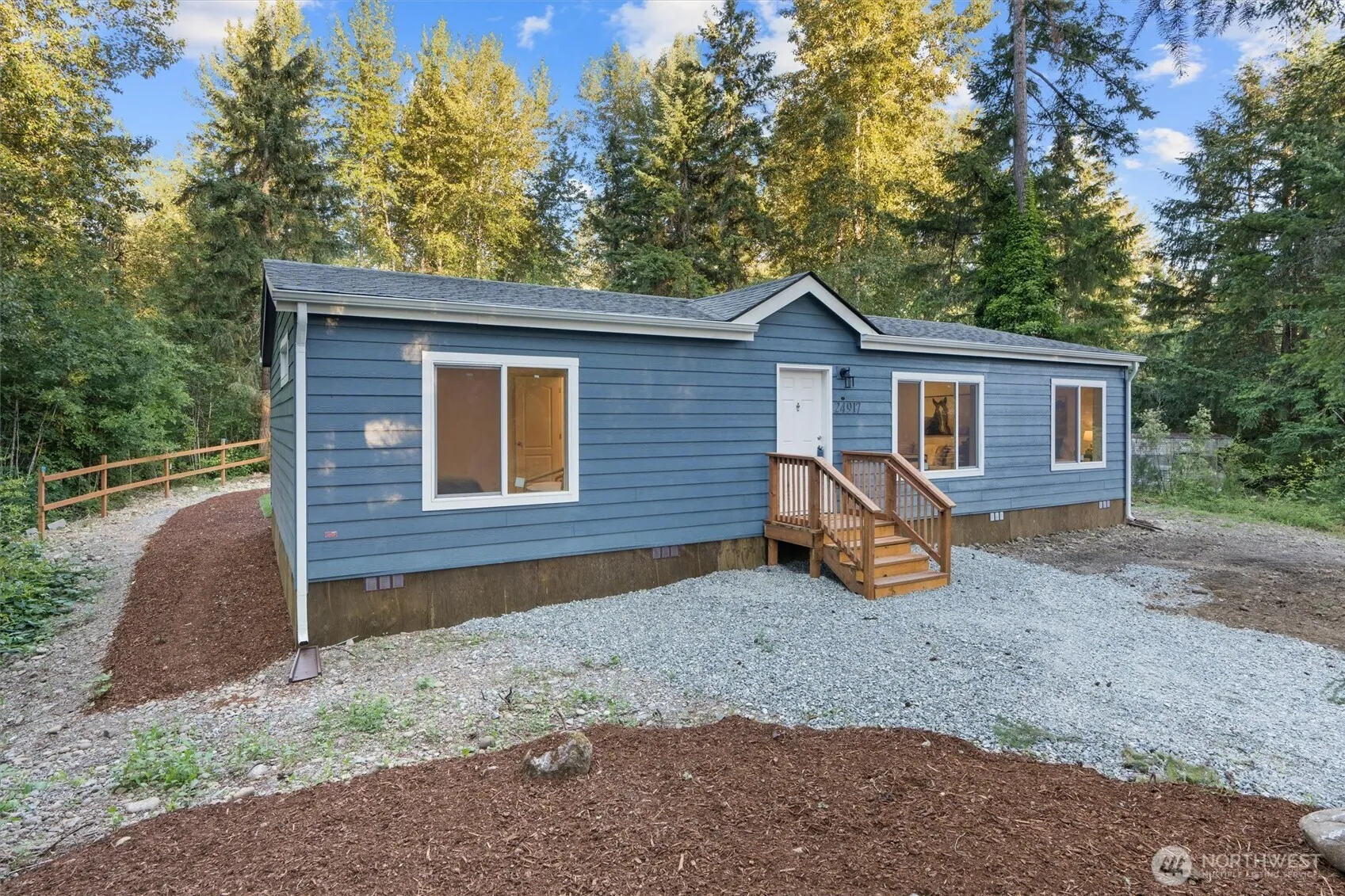 Property photo for 24917 48th Avenue E, Graham photo 2