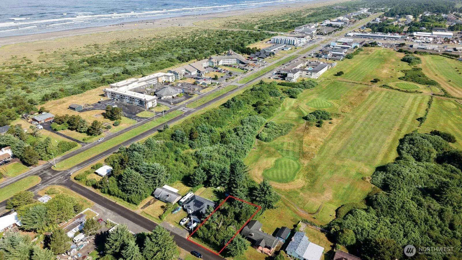Property photo for 582 Ensign Avenue Nw, Ocean Shores photo 4