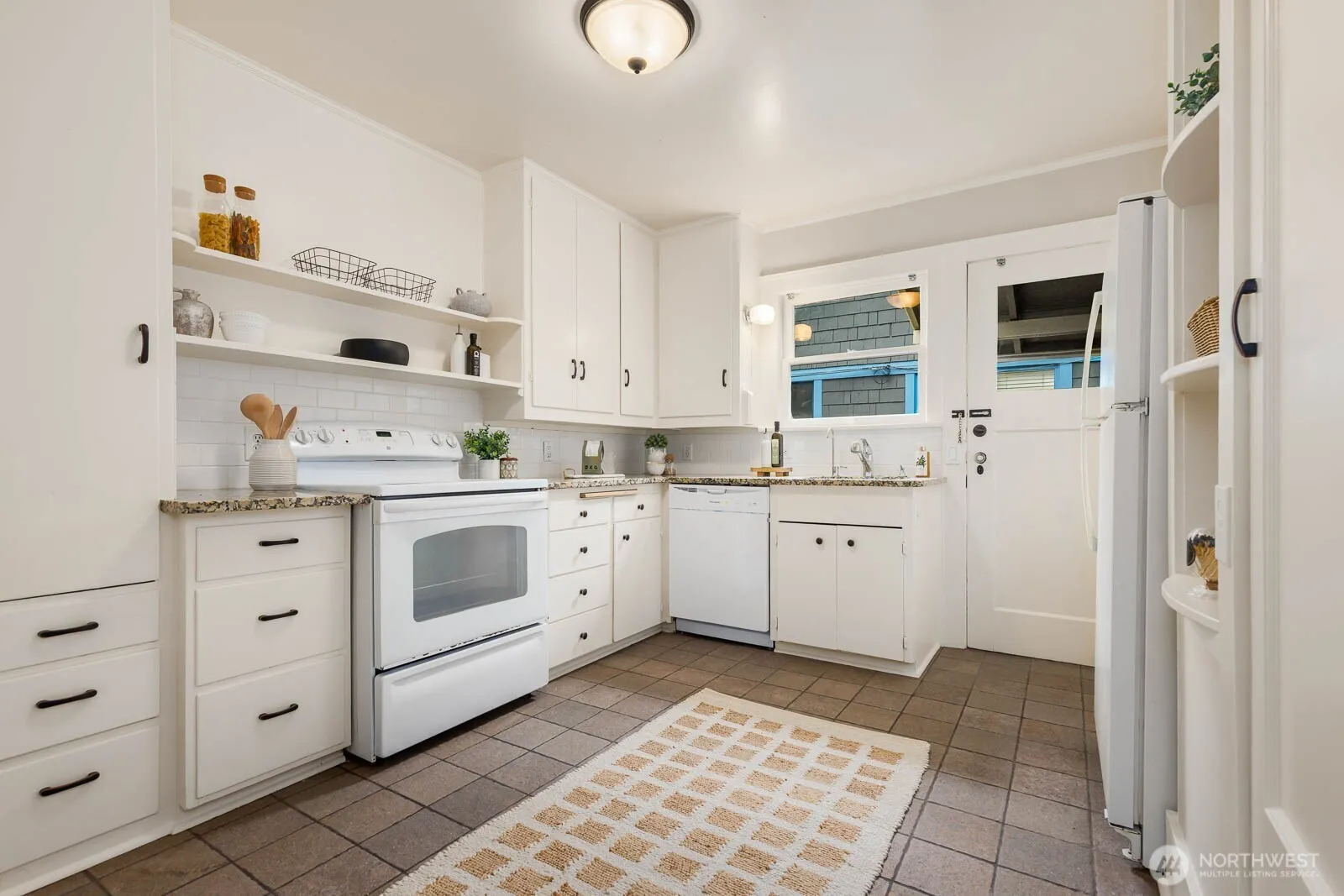 Property photo for 414 N 46th Street, Seattle photo 5