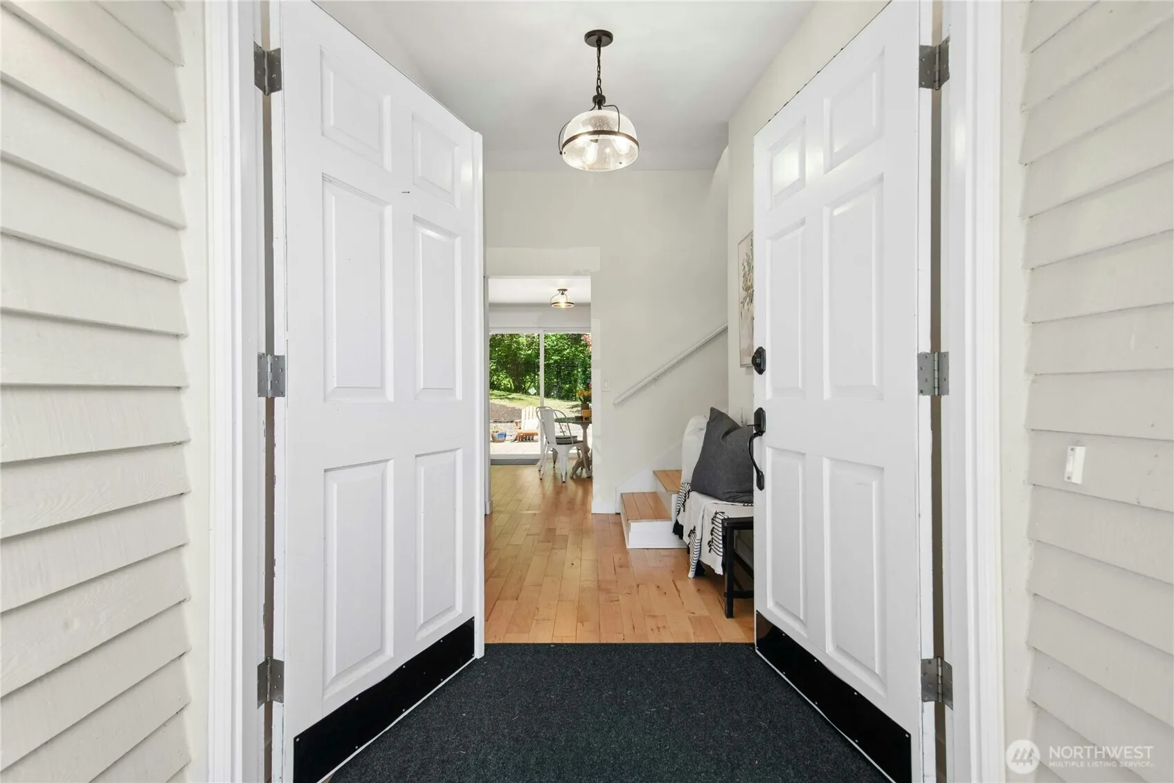 Property photo for 7814 Ne 135th Place, Kirkland photo 4