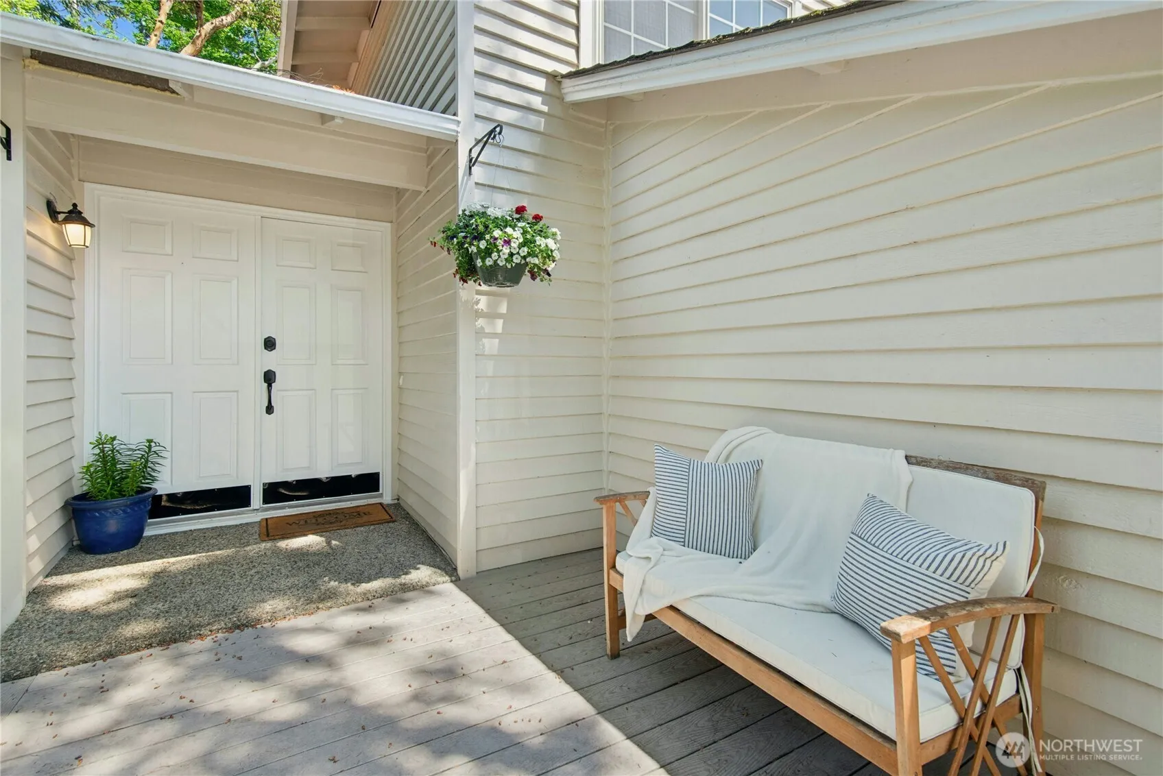 Property photo for 7814 Ne 135th Place, Kirkland photo 3